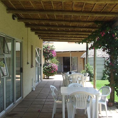 Dove'S Nest Guest House Kempton Park Exterior photo