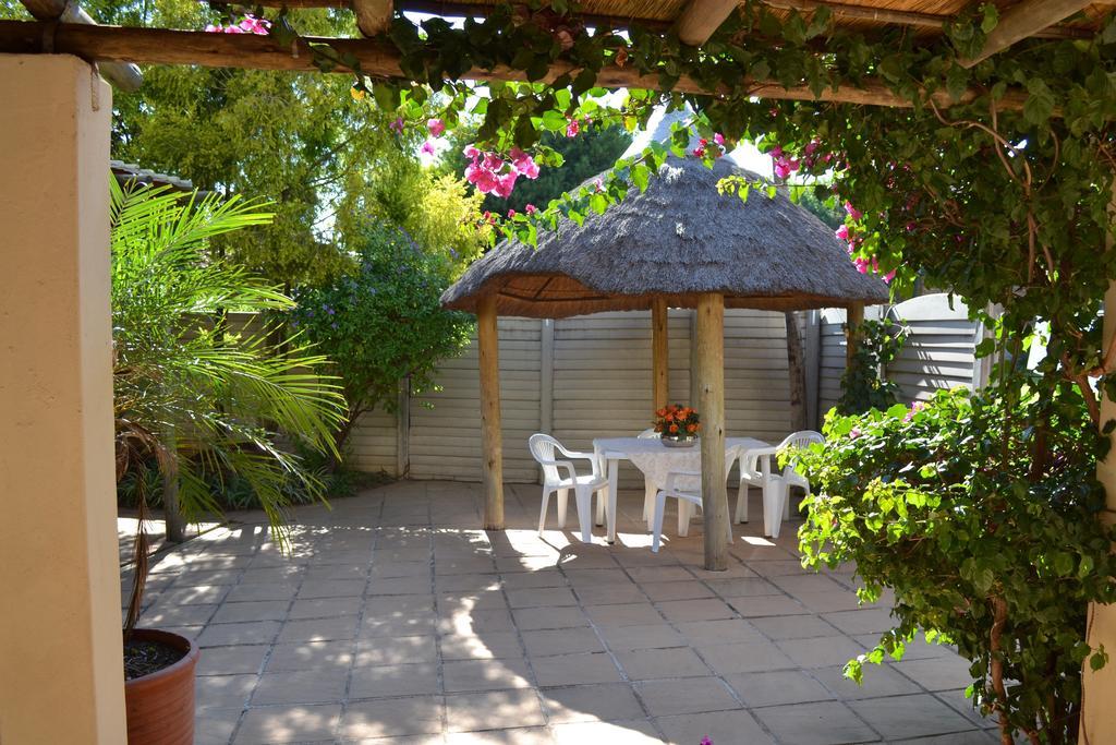 Dove'S Nest Guest House Kempton Park Exterior photo