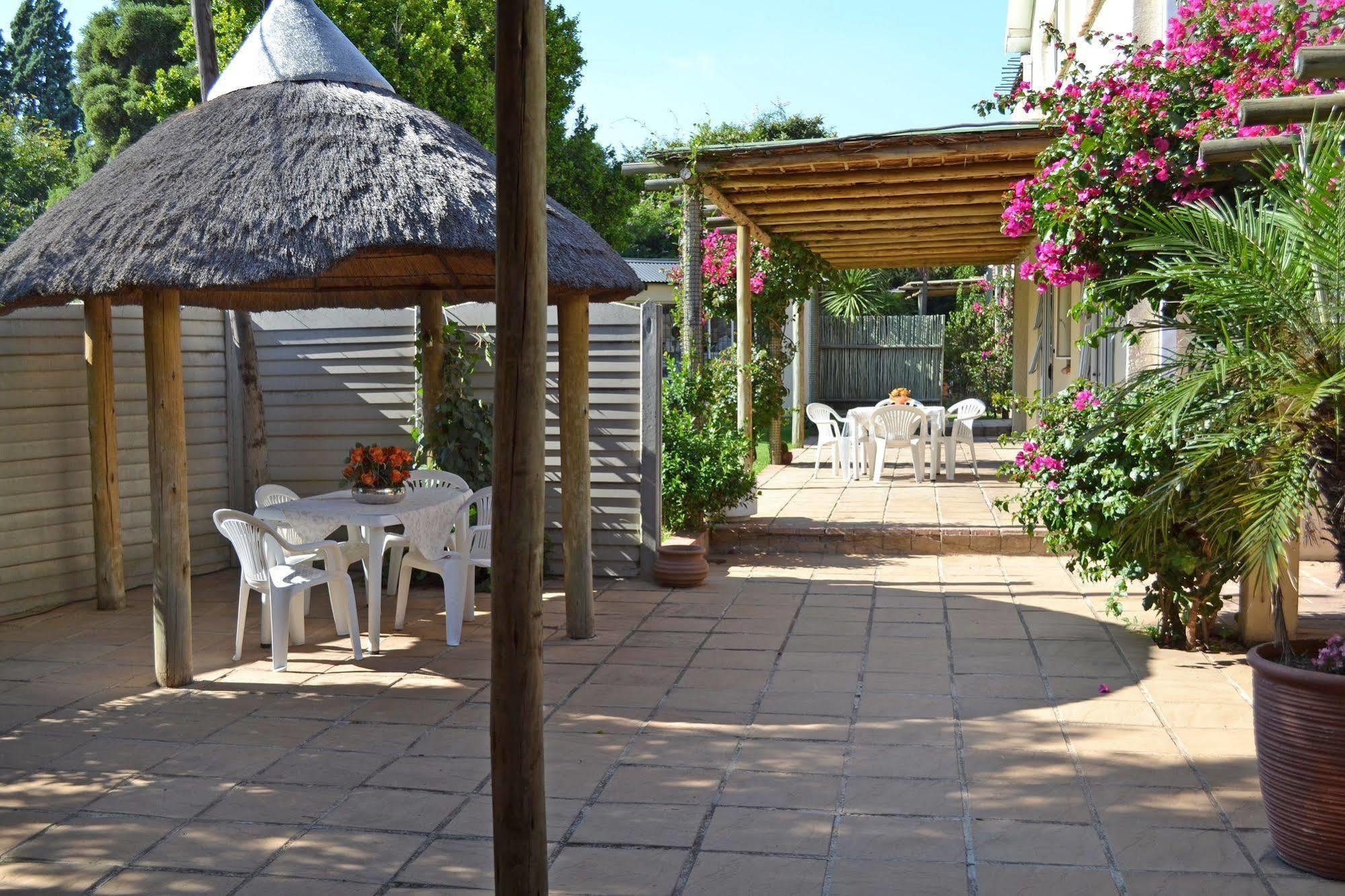 Dove'S Nest Guest House Kempton Park Exterior photo